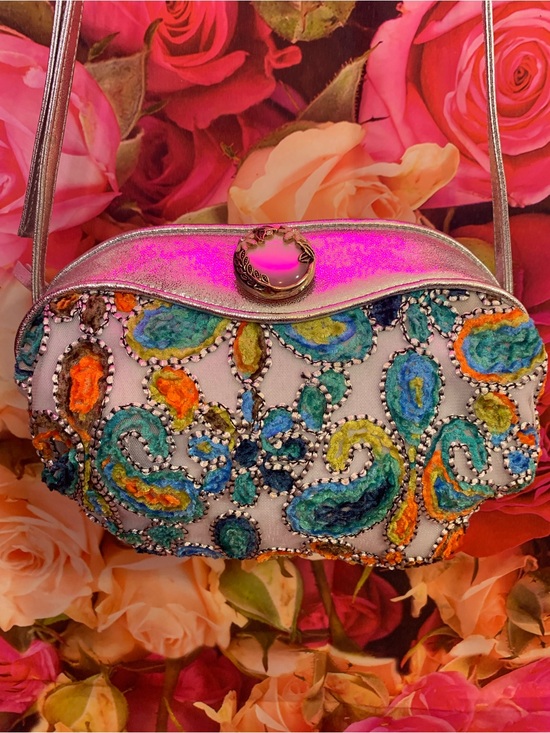 Sharif Handbags - 80s Retro Sharif Multicolor Beaded Paisley Clutch with Metallic Trim